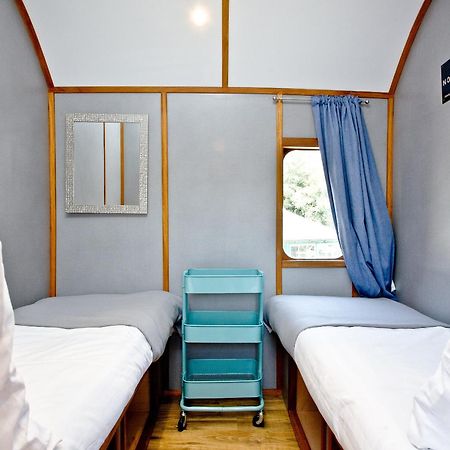 Brunel Boutique Railway Carriage 2 Долиш Экстерьер фото