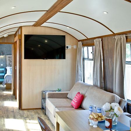 Brunel Boutique Railway Carriage 2 Долиш Экстерьер фото