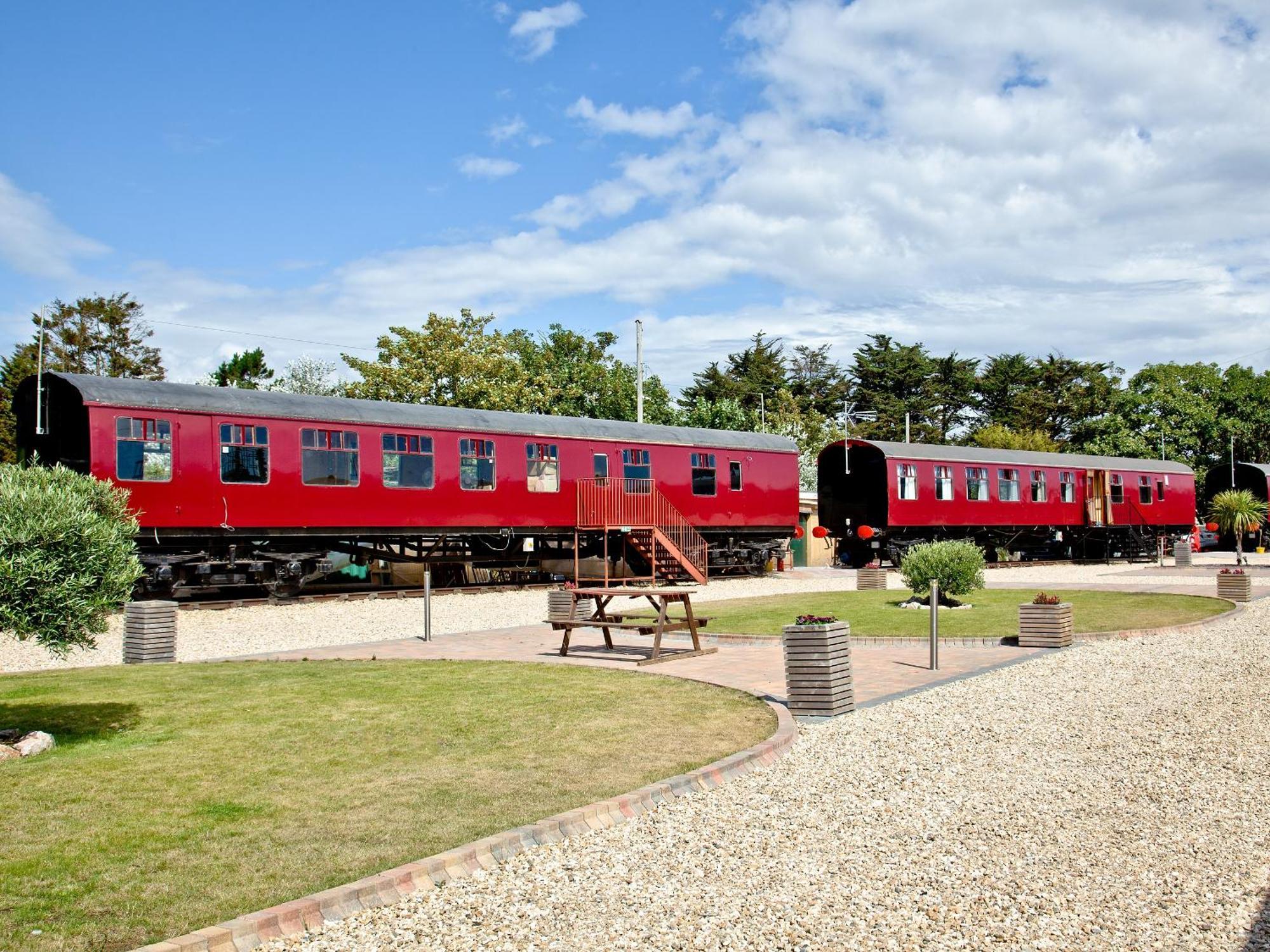 Brunel Boutique Railway Carriage 2 Долиш Экстерьер фото