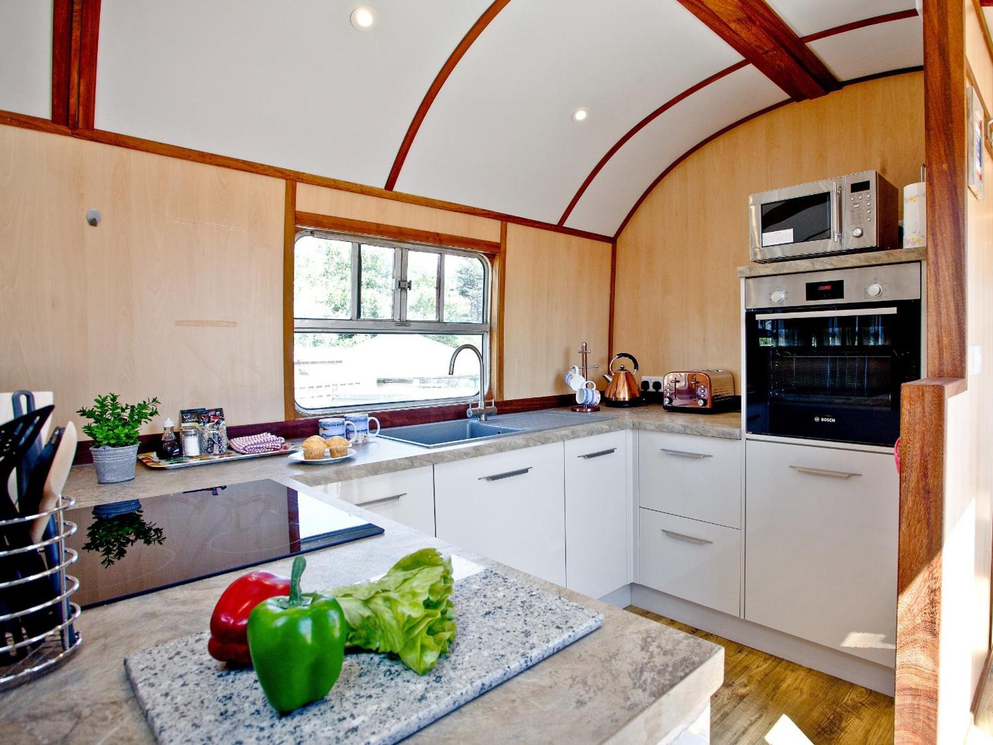 Brunel Boutique Railway Carriage 2 Долиш Экстерьер фото